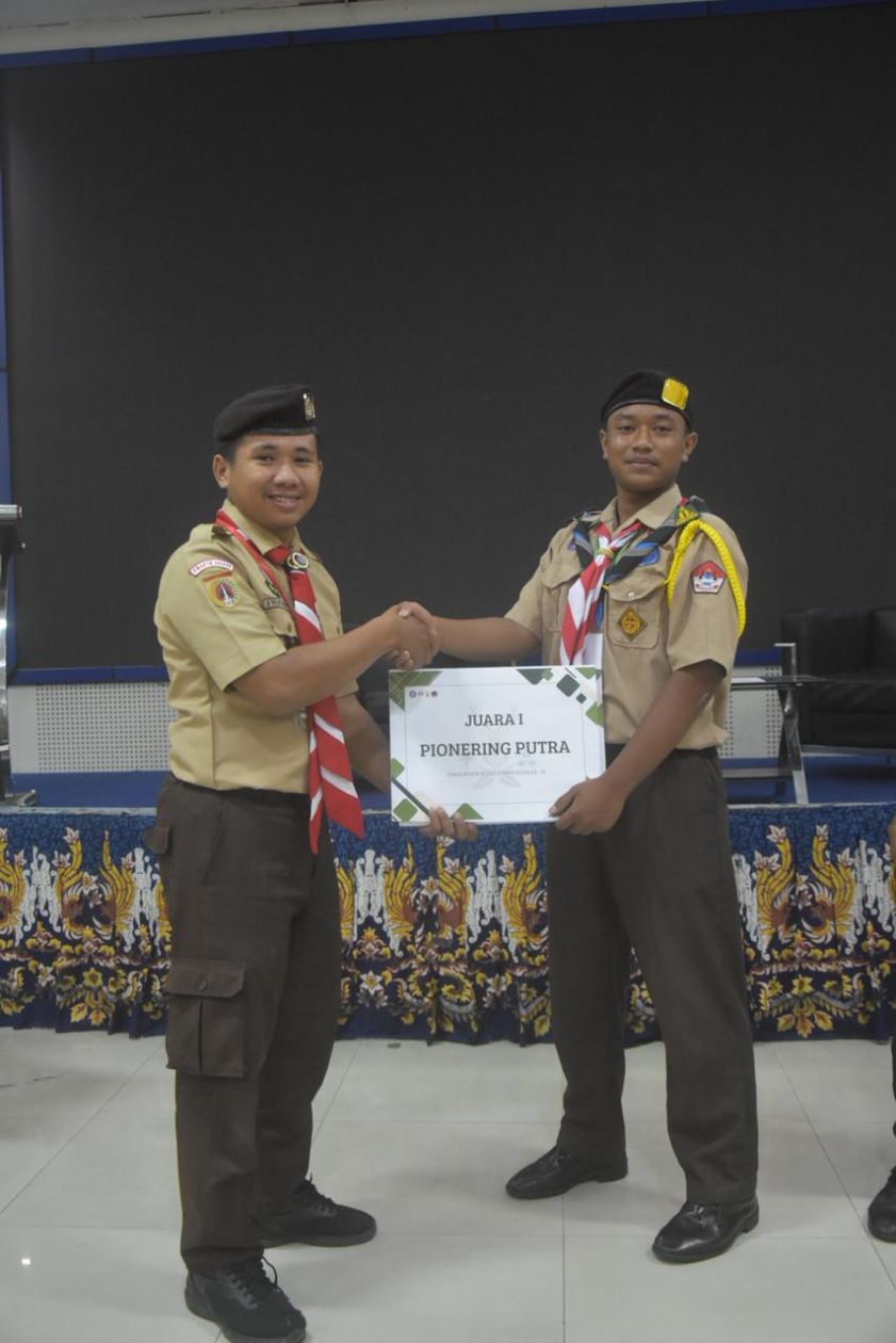 Dinus Rover Scout Competition IX